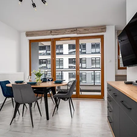Apartment Kasprzaka 29a Separate Bedroom Free Garage By Perfect